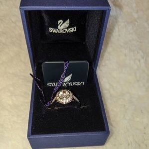 Swarovski Crystal Halo Ring size 5